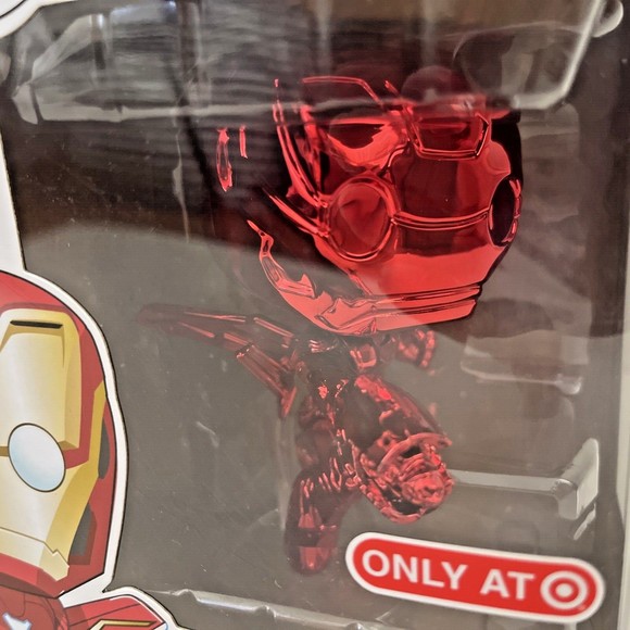 Funko Pop! Vinyl Figure - Marvel #285 - Iron Man [Red Chrome] - Target Exclusive - Picture 7 of 7